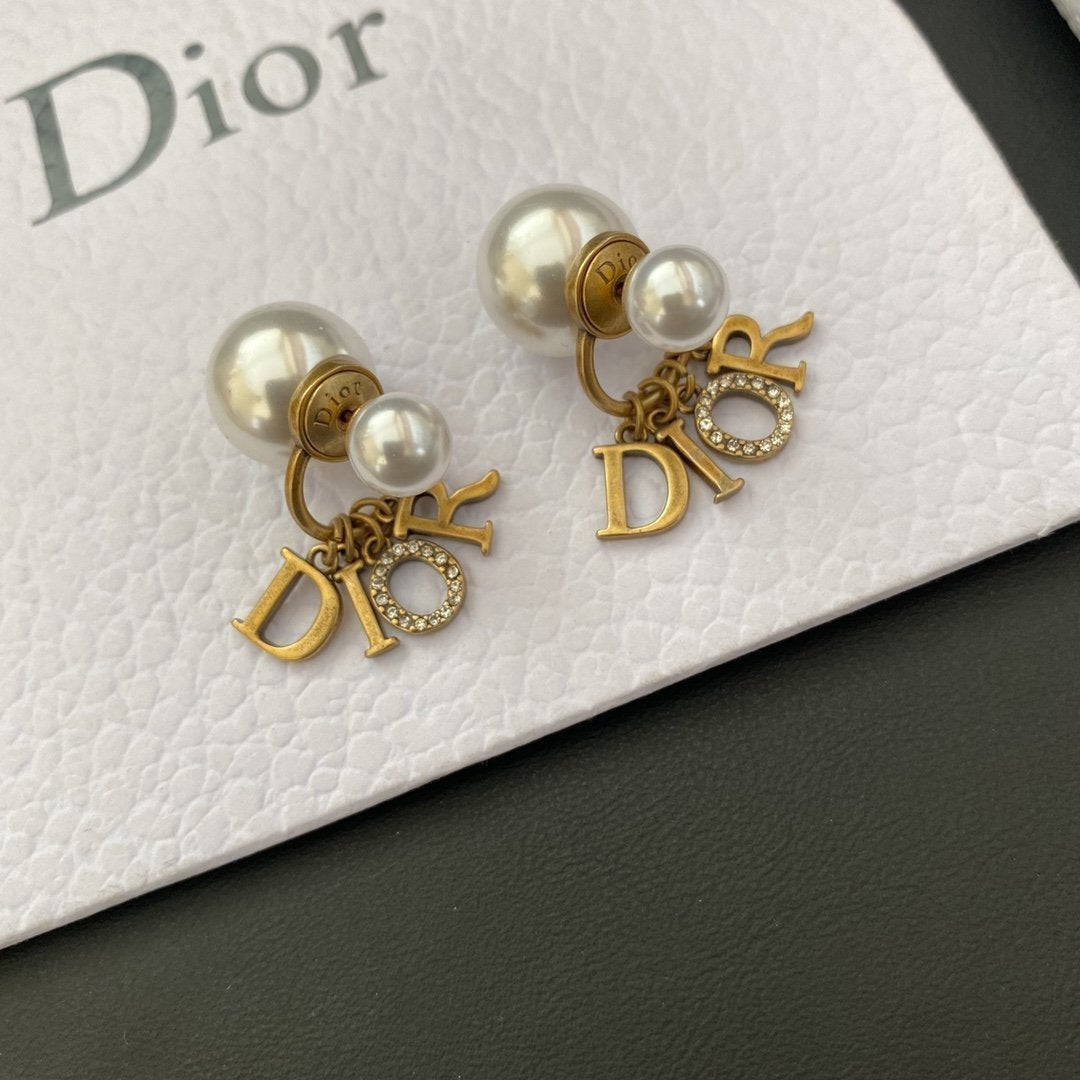 2025 Fashion Pearl Rhinestone Letter Pendant Earrings