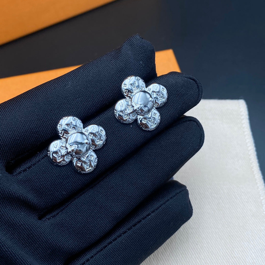 2025 Sunflower Monogram Embossed Earrings