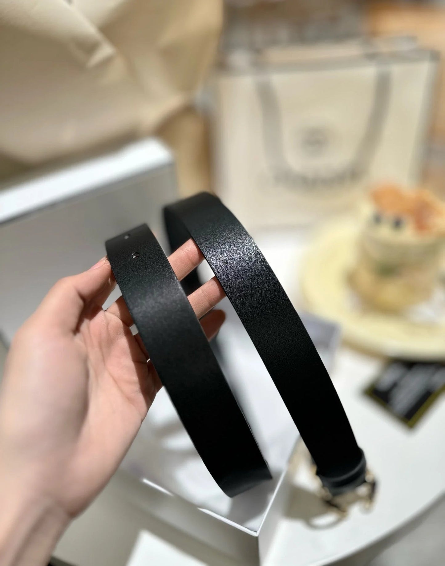 2025 Fashion Double C Letter Ladies Leather Belt