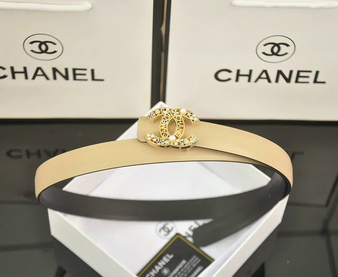 2025 6-color double C hollow-out LOGO pearl belt