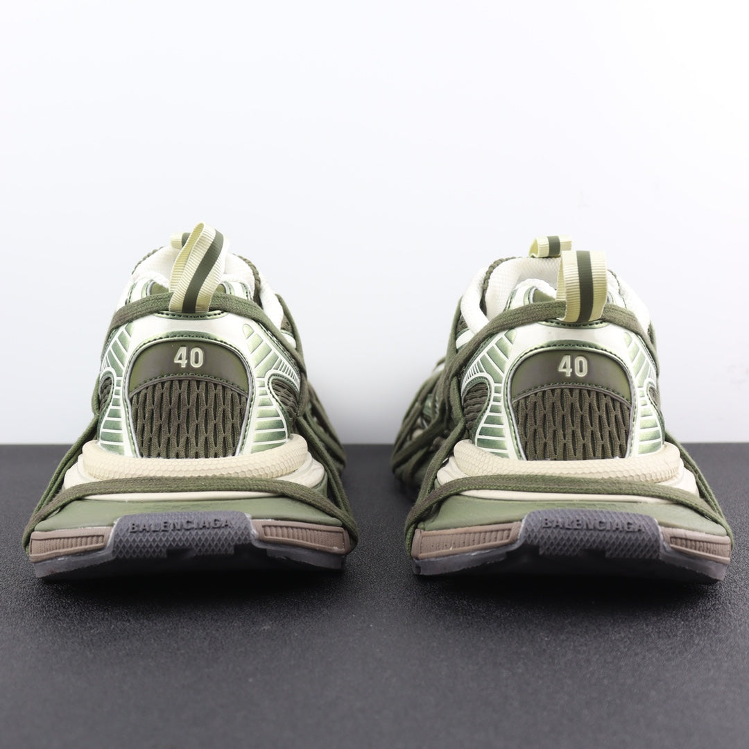 2025 0717 New green shoes