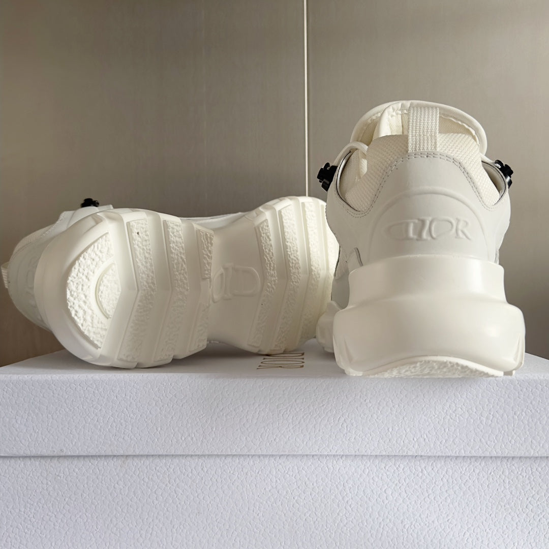 2025 1225 New high quality new color sports fashion shoes