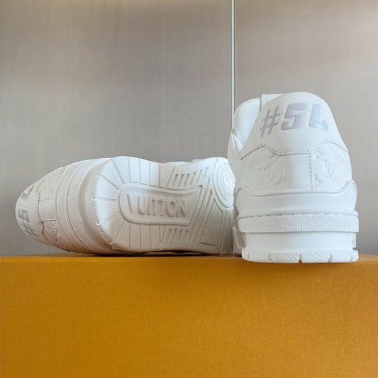 2025 250318 New high quality new color board shoes