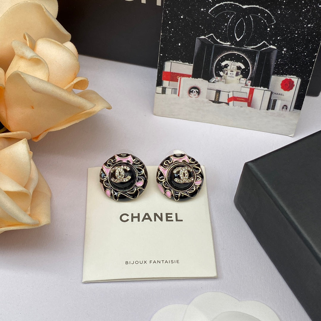 2025 Fashion double C rhinestone graffiti earrings