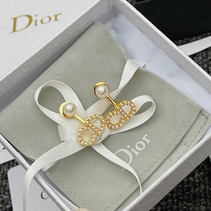 2025 Simple Pearl Letter Stud Earrings