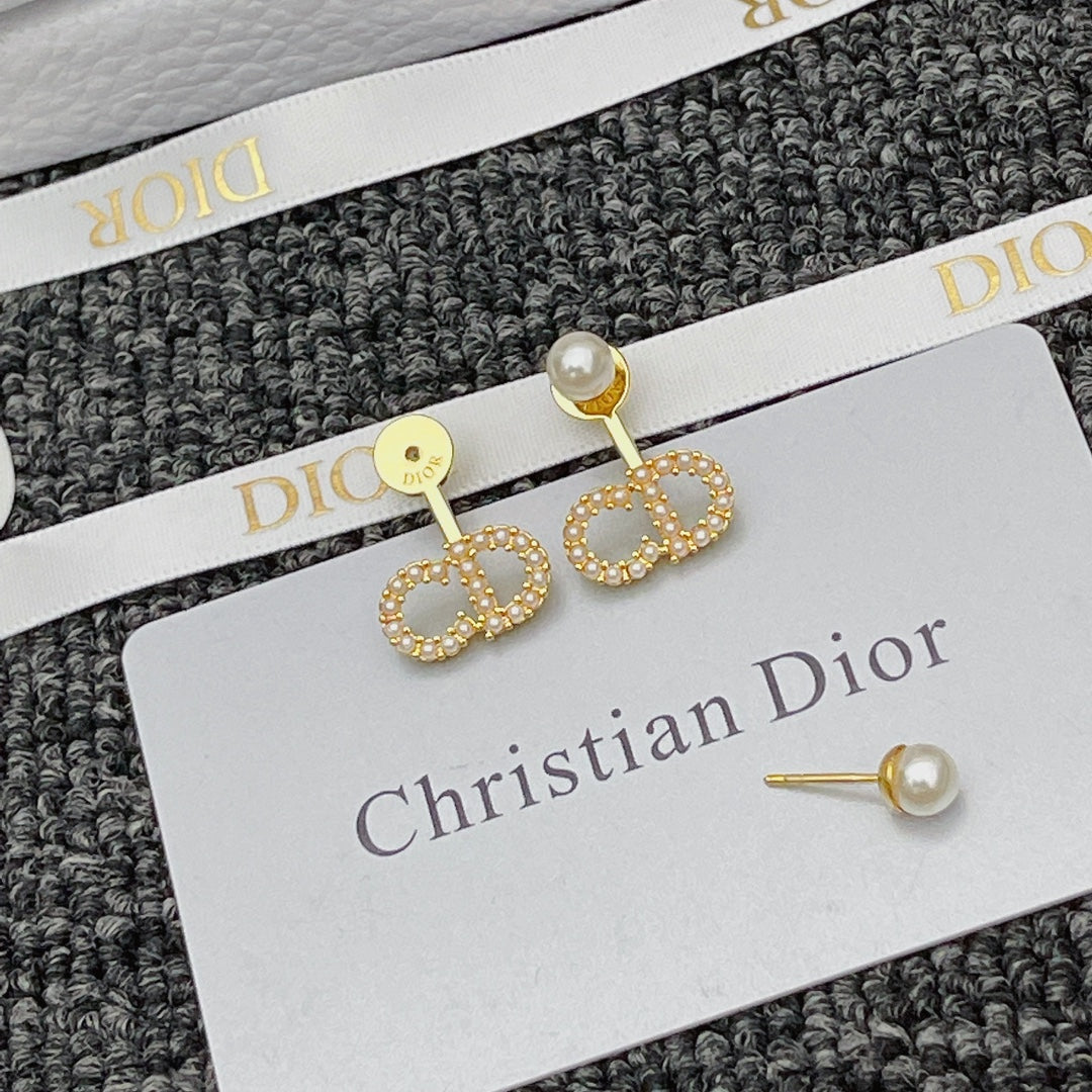 2025 Simple Pearl Letter Stud Earrings