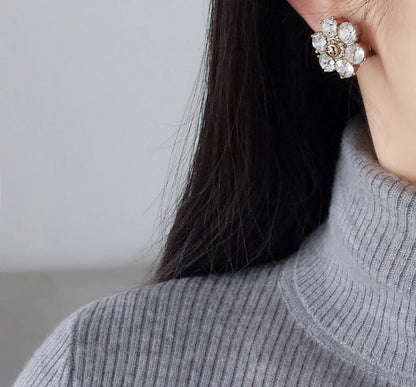 2025 Vintage Diamond Flower Stud Earrings