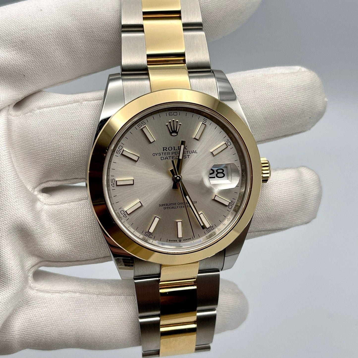 2025 Watch Datejust 126303 Stainless Steel Yellow Gold Silver Dial