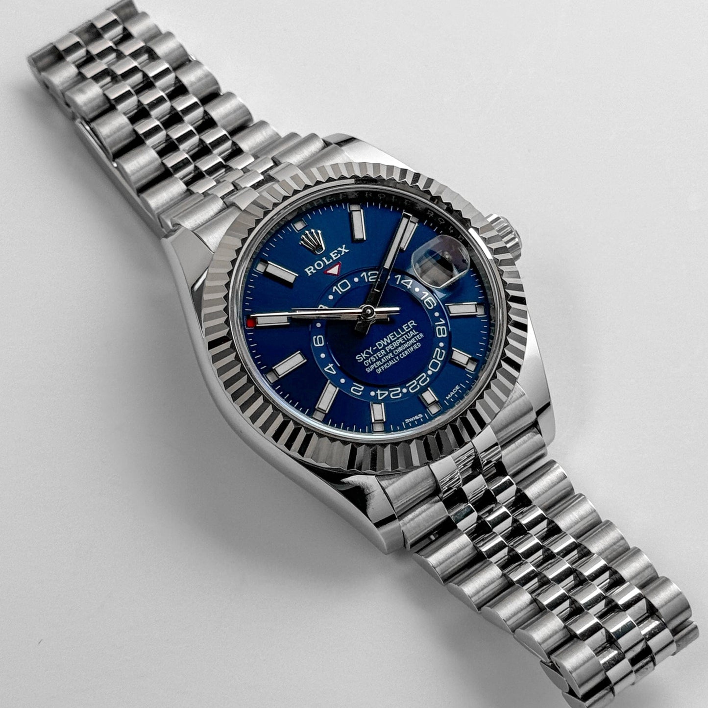2025 Watch Sky-Dweller 326934 Stainless Steel Blue Dial Jubilee (2021)
