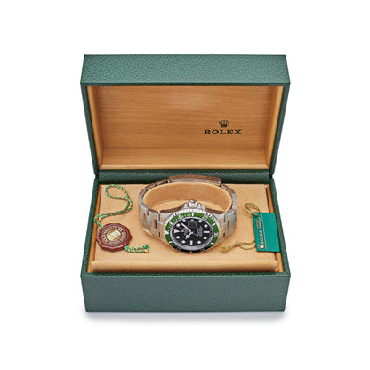 2025 Watch Submariner Date 16610LV 'Kermit' Bezel Flat 4 Stainless Steel Black Dial Oyster (2003)