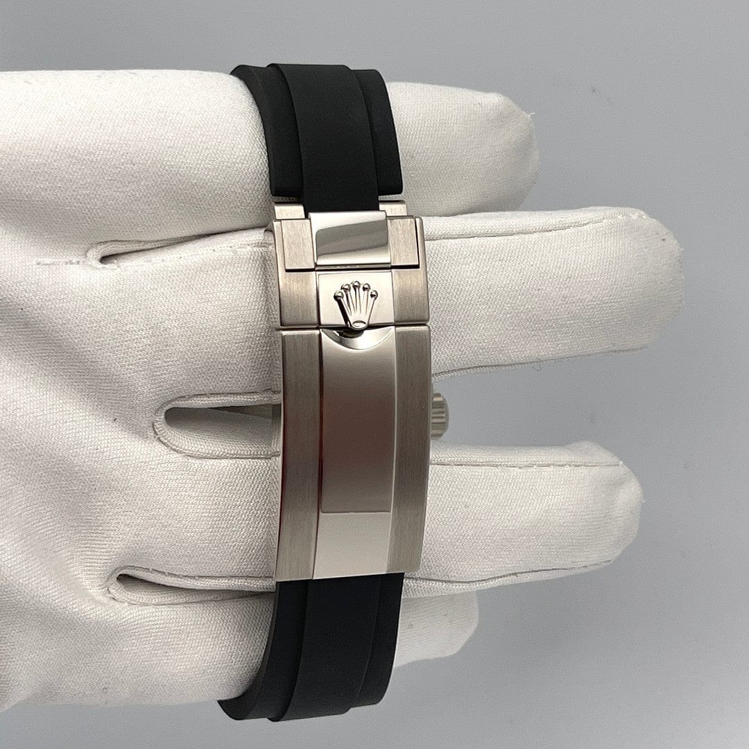 2025 Watch Yacht-Master 226679TBR White Gold Black Dial Diamond Bezel